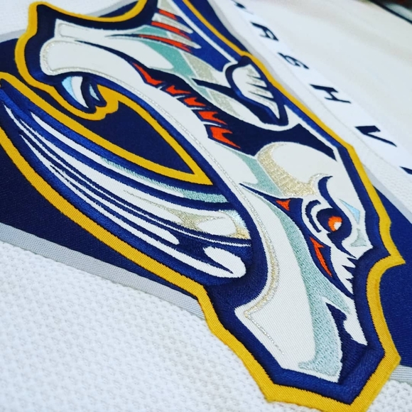 Med Reebok Nashville Predators NHL Hockey Jersey - Picture 3 of 5